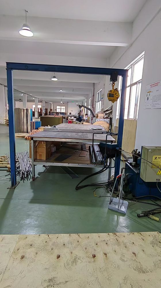 ed504421-266f-4bda-aa93-a35804817500001 ed504421-266f-4bda-aa93-a35804817500001