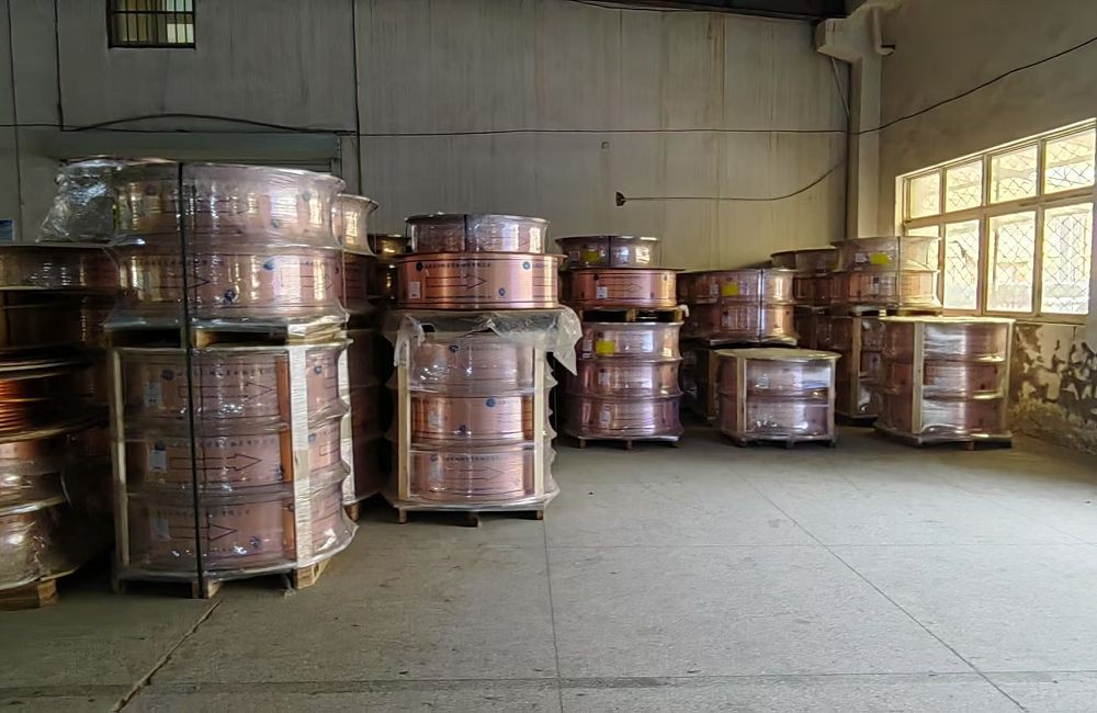 ef5c2b96-190a-4254-b72c-a9f8986dc67e001 ef5c2b96-190a-4254-b72c-a9f8986dc67e001